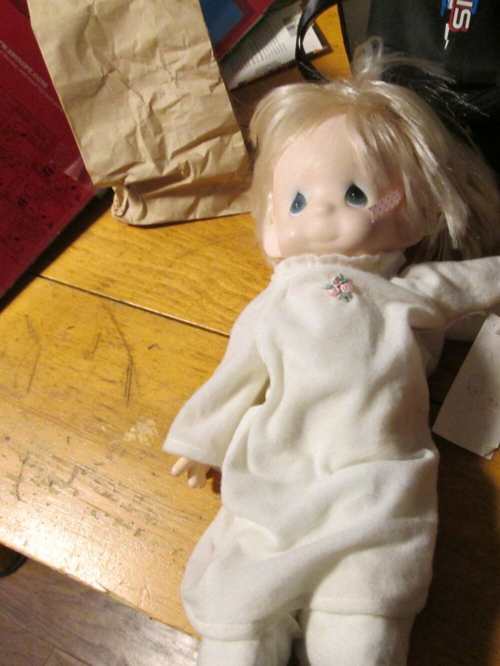 vtg 80s Jesus Loves me Precious Moment blonde 16 in doll New with tag